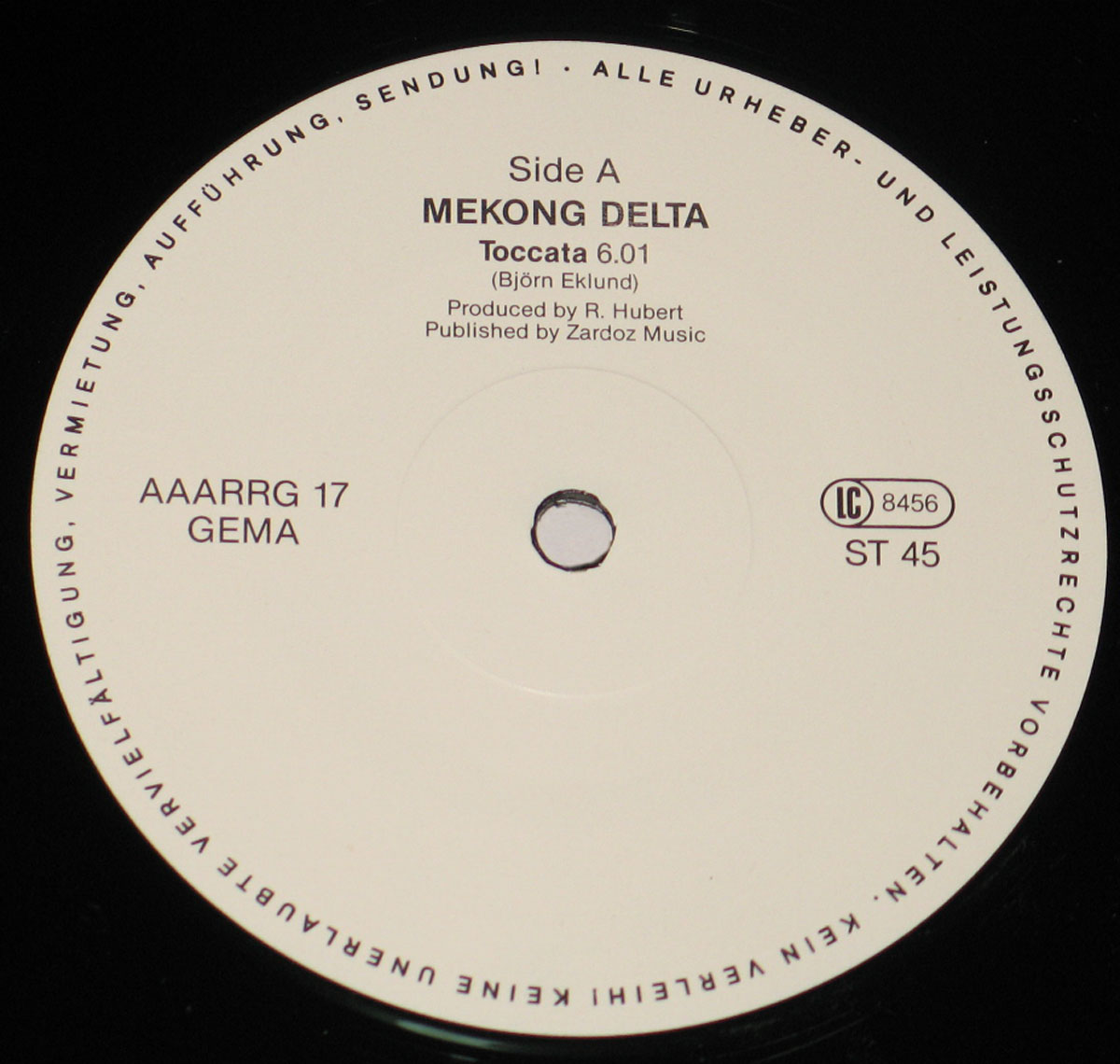 High Resolution Photo #2 MEKONG DELTA Toccata 